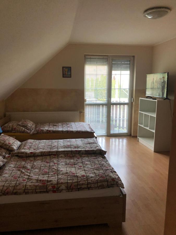 Imre Apartman Hajdúszoboszló Exterior foto